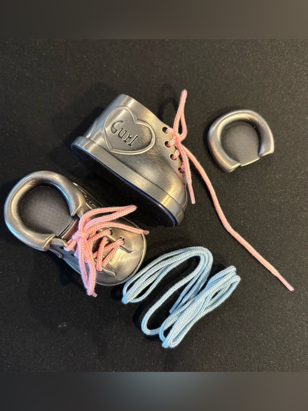 No brand, small tooth and curl keepsake containers